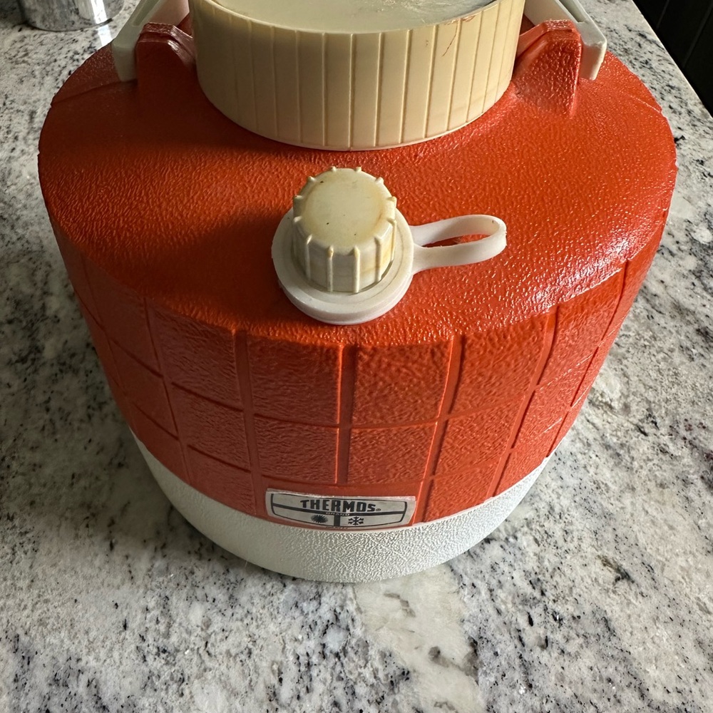 2 Pieces! Check out pics! Thermos Classic orange/white & OG Stanley thermos